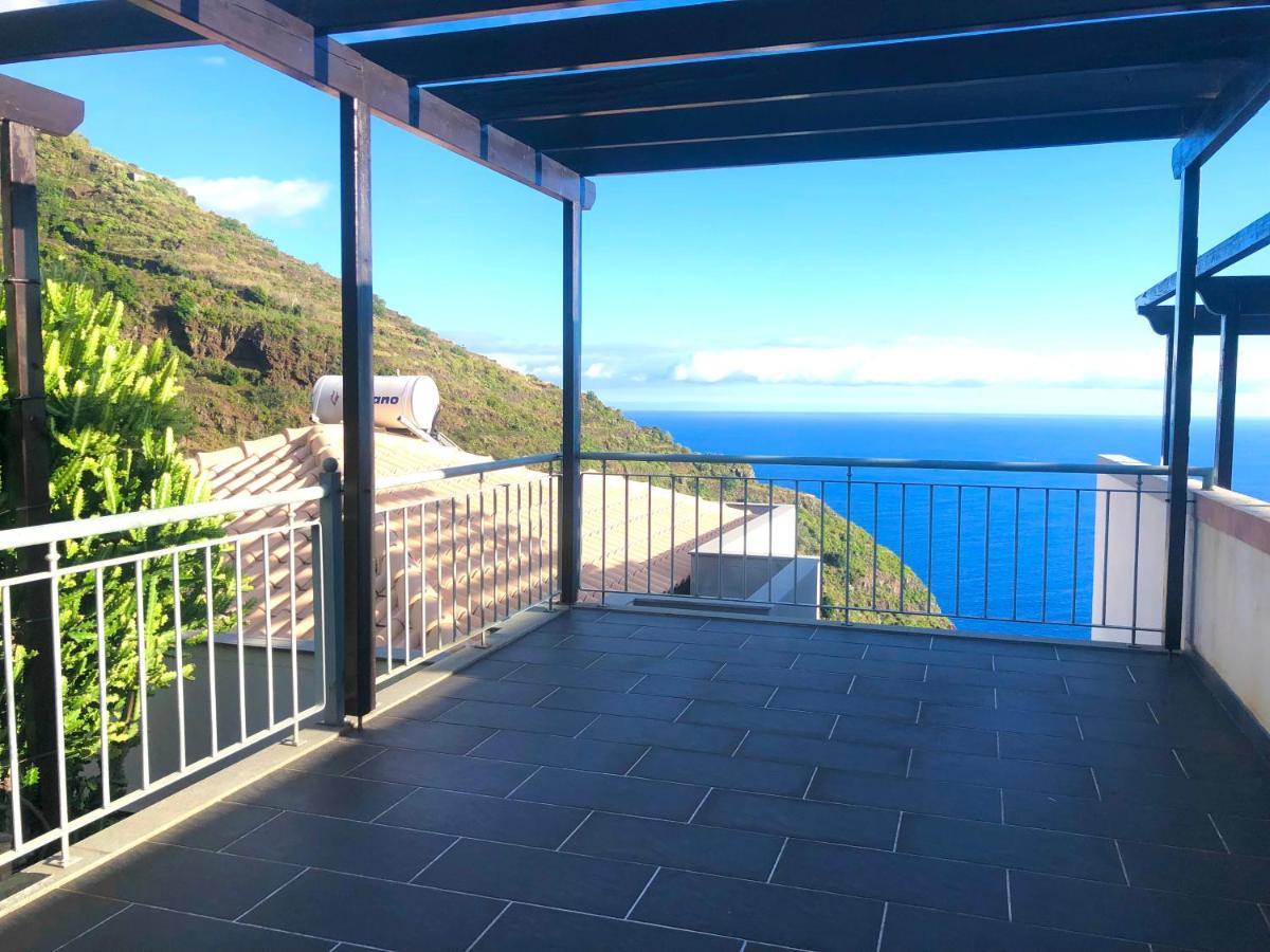 Alex,pool And Ocean View Villa