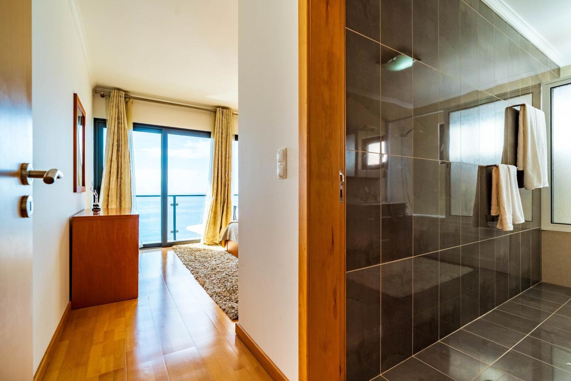Alex,pool And Ocean View Villa *