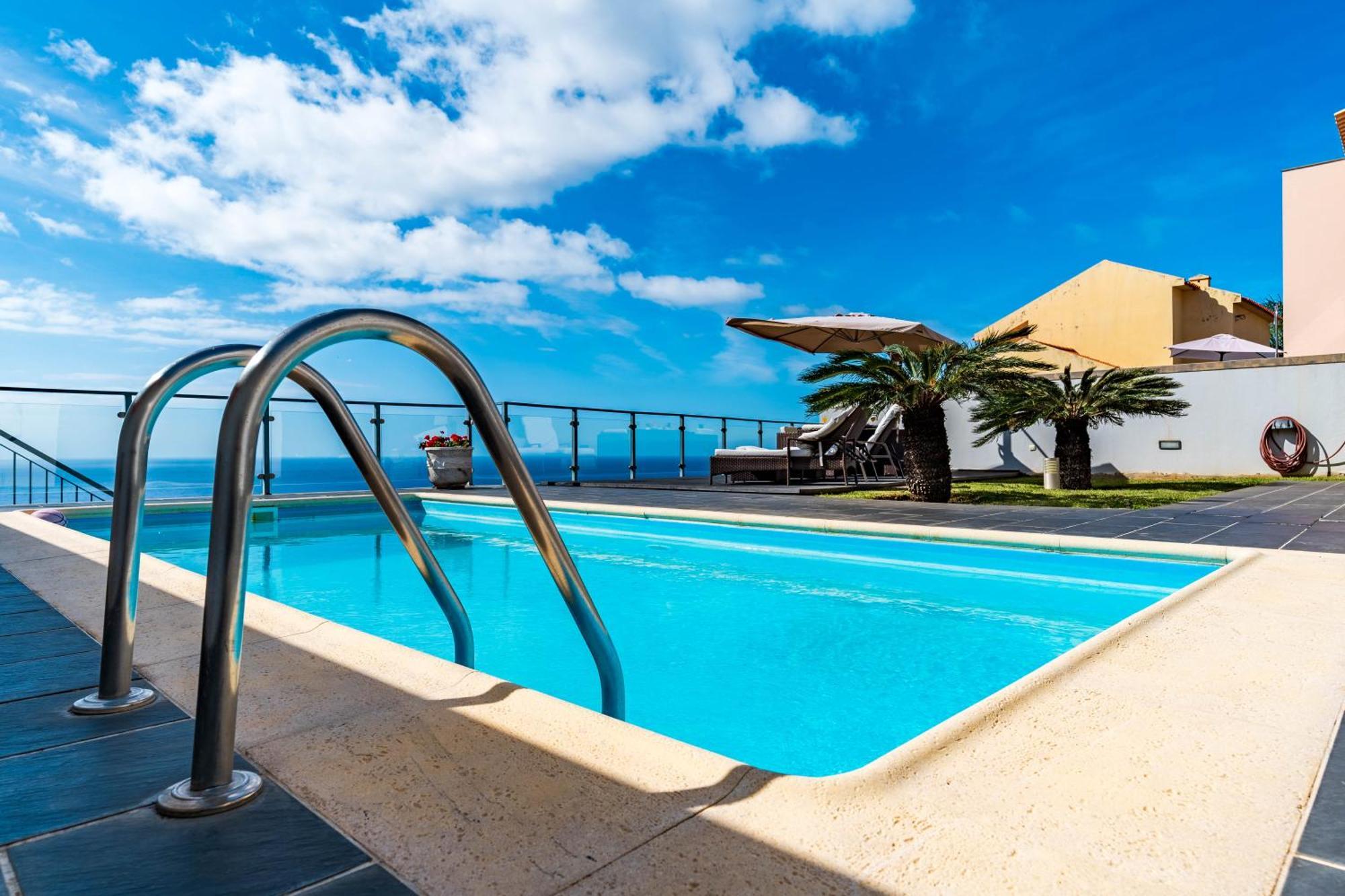 Alex,pool And Ocean View Villa *