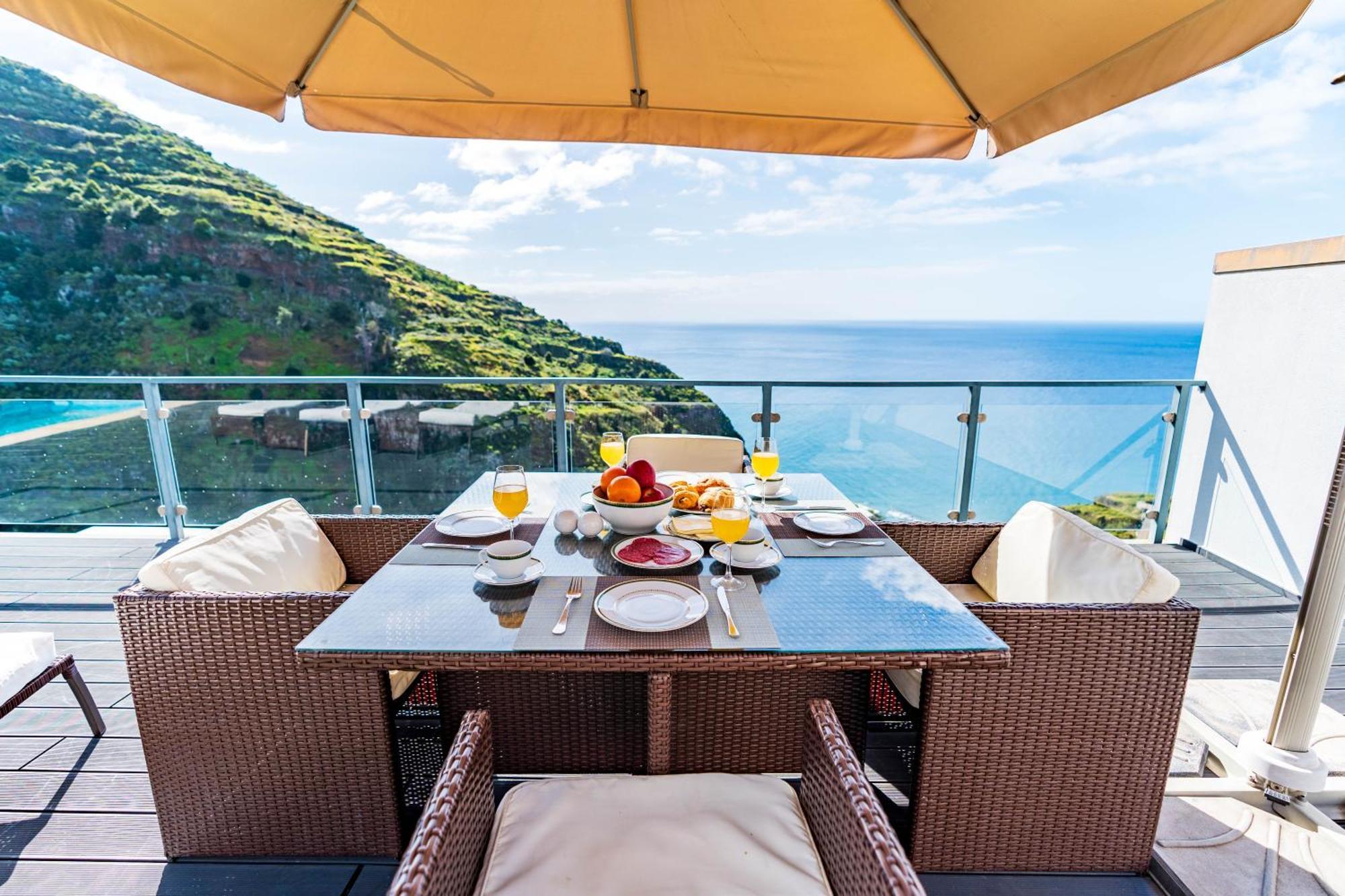 Villa Alex,pool And Ocean View *